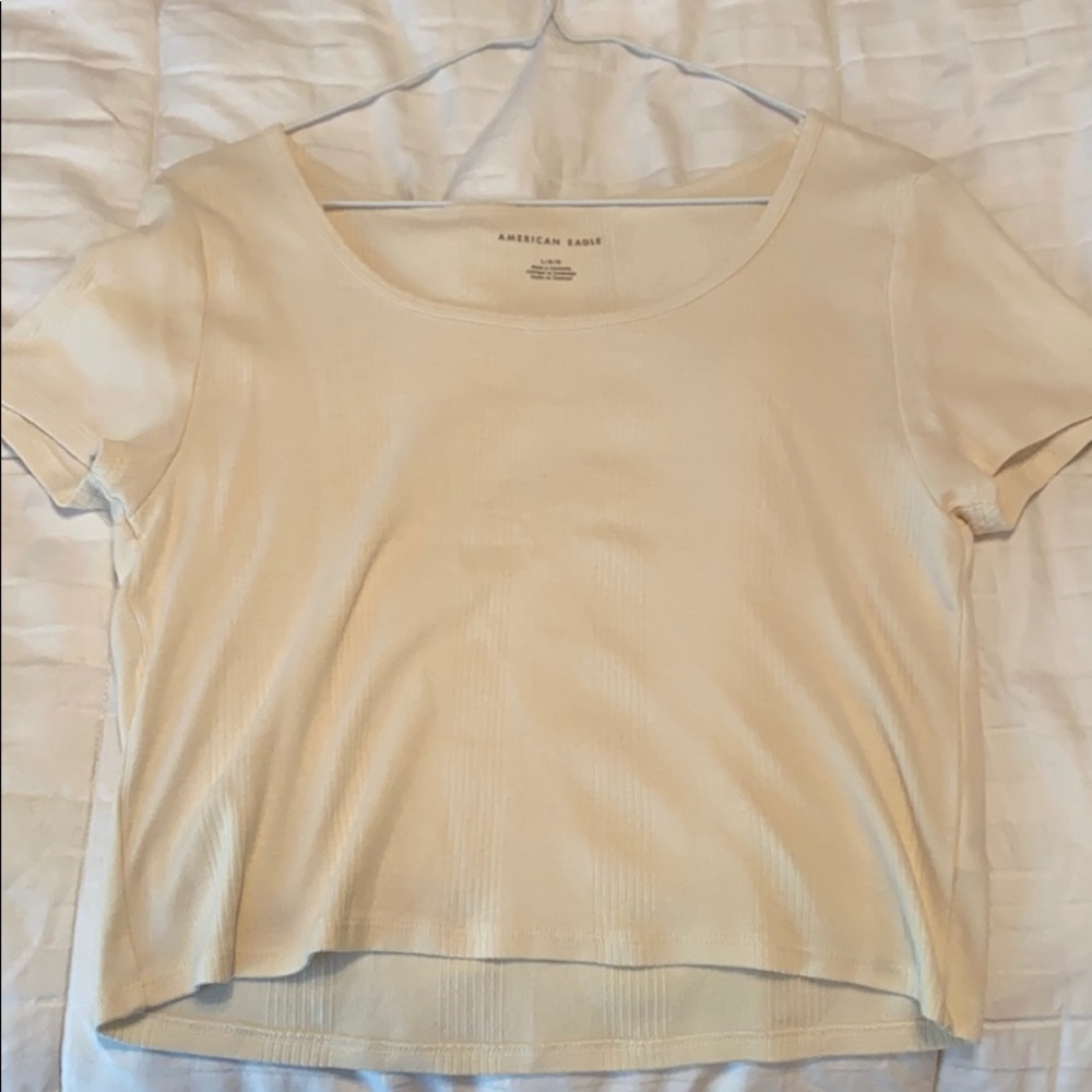 AEO cute white baby tee
